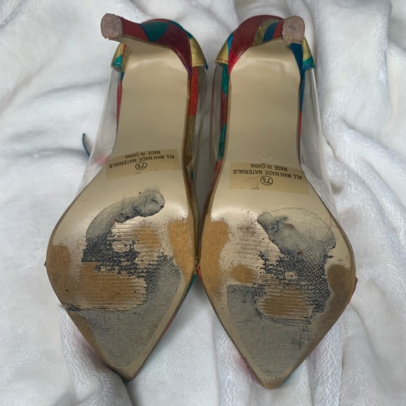 Multi color close toe heel - Picture 2 of 2